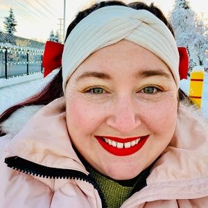 Meet your Posher, Keri